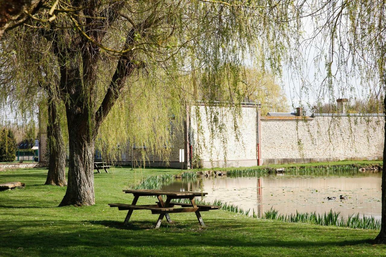Maison D'Hotes A L'Ombre Bleue Mittainville Dış mekan fotoğraf
